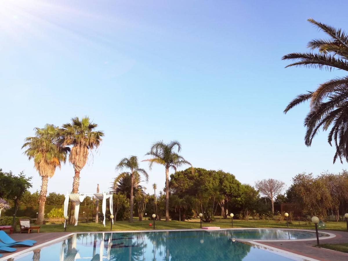 Villa Le Tre Dame B&B バッティパーリア エクステリア 写真